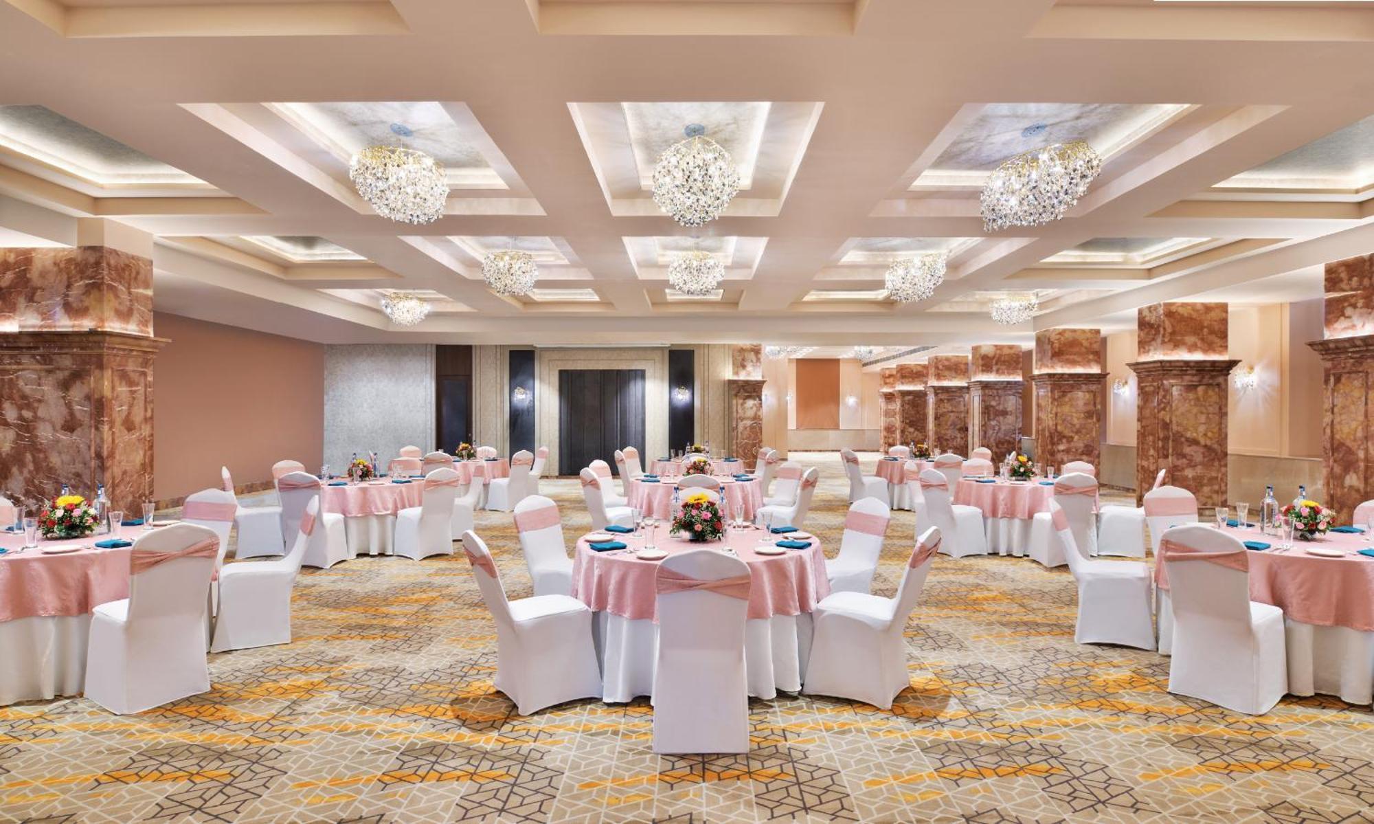 Hotel Novotel Jodhpur Iti Circle 5*