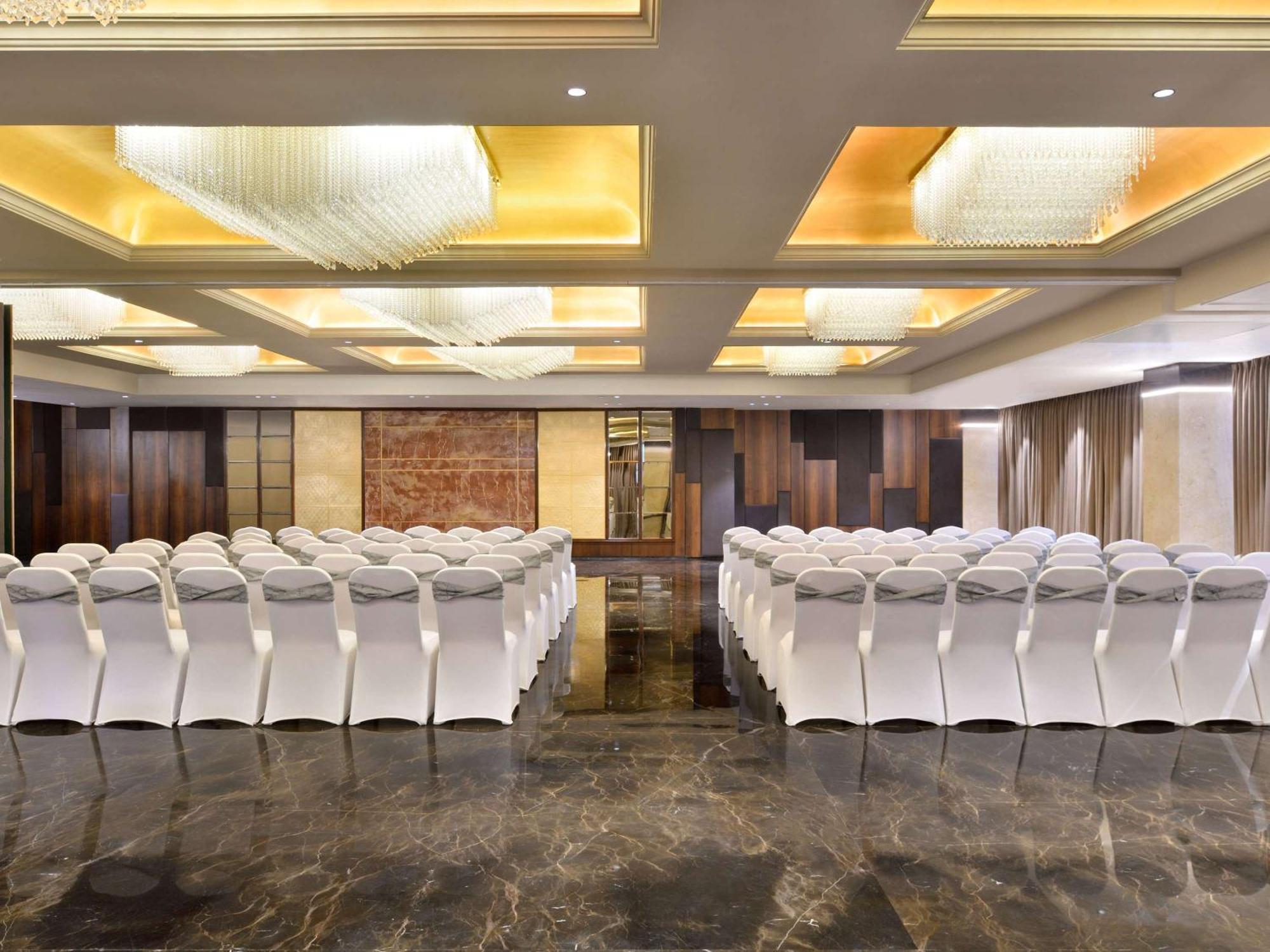 Novotel Jodhpur Iti Circle Hotel Jodhpur (Rajasthan)
